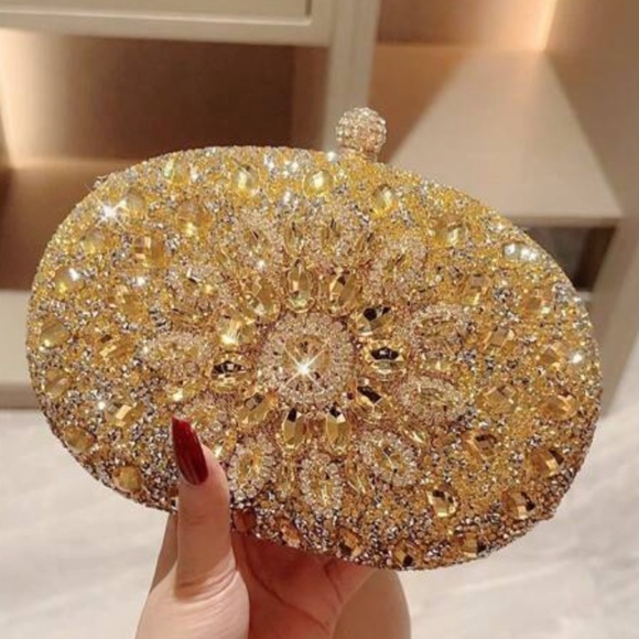 Prom dress - Picture 4 of 4